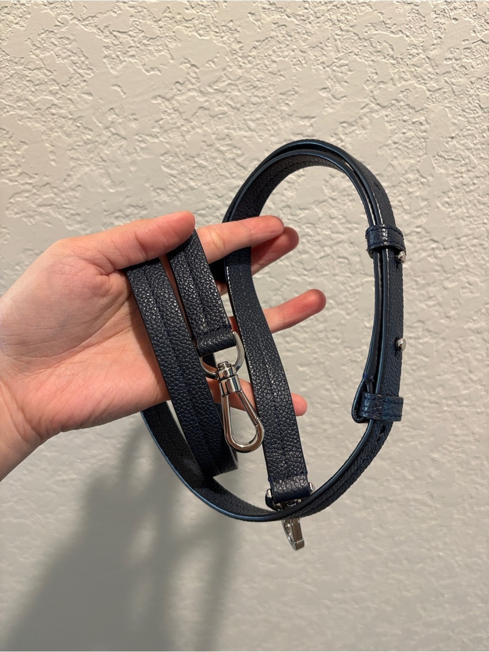 Kate Spade Leather Adjustable Navy Blue Crossbody Strap - Picture 2 of 5